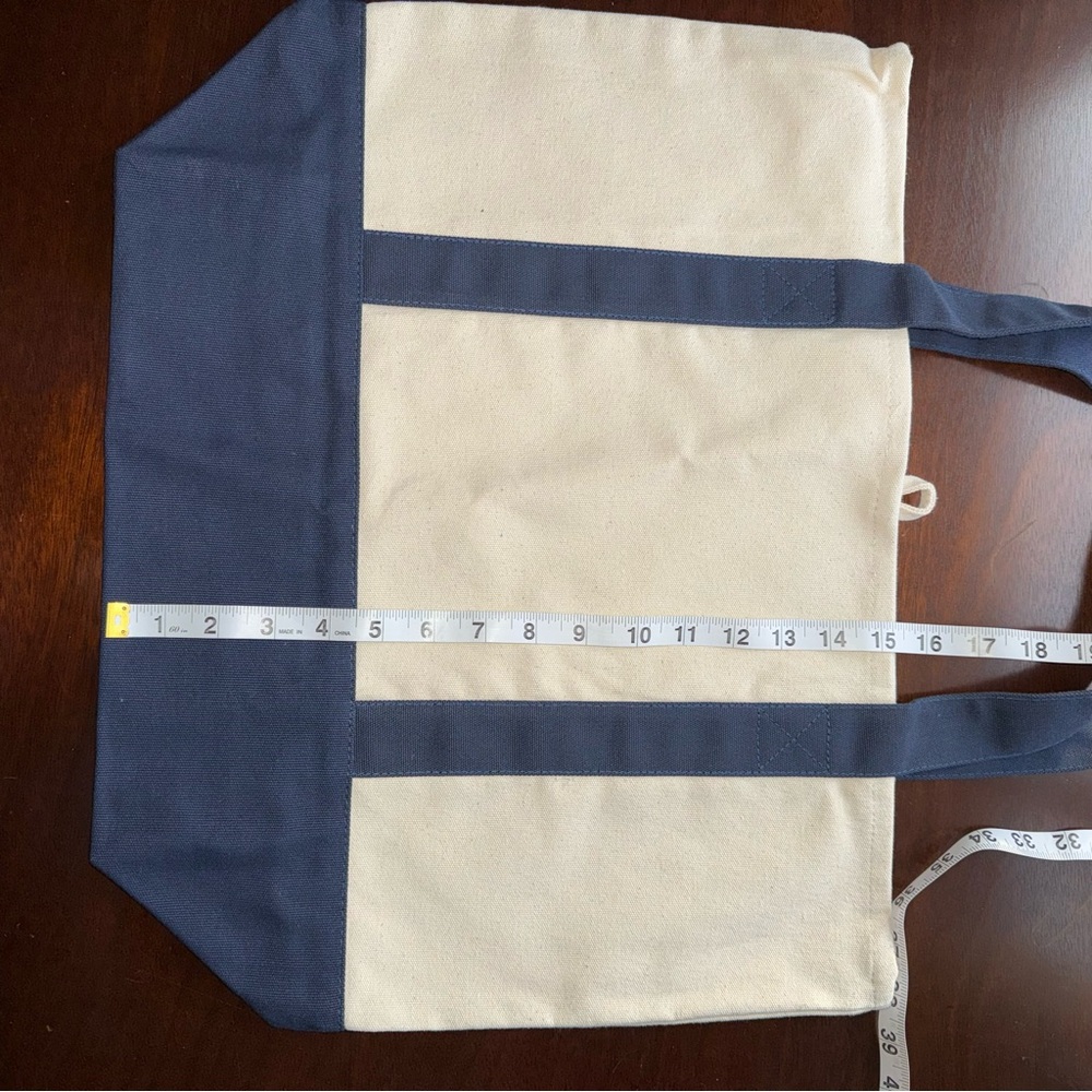 Peanuts Blue and Cream Tote Bag - Picture 3 of 3